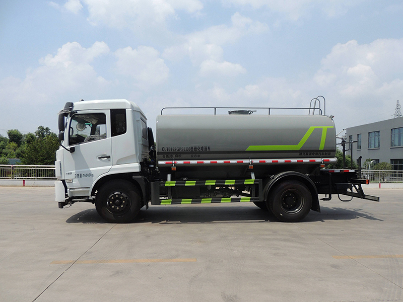 國(guó)六東風(fēng)K6 20方后雙橋?yàn)⑺? border=